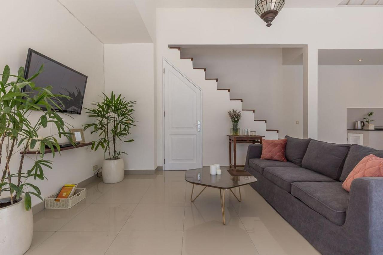 Modern 3Br Pool Villa Verone In Seminyak, Bali チャングー エクステリア 写真