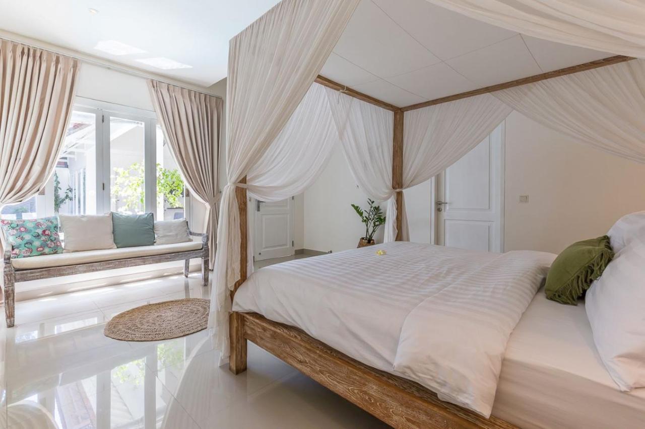 Modern 3Br Pool Villa Verone In Seminyak, Bali チャングー エクステリア 写真